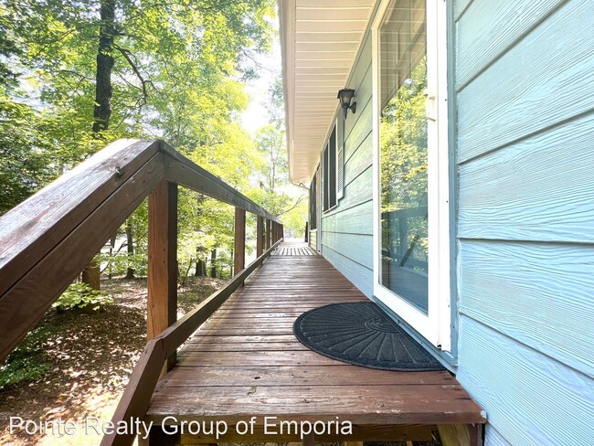 Building Photo - 2 br, 1 bath House - 697 Pigeon Path