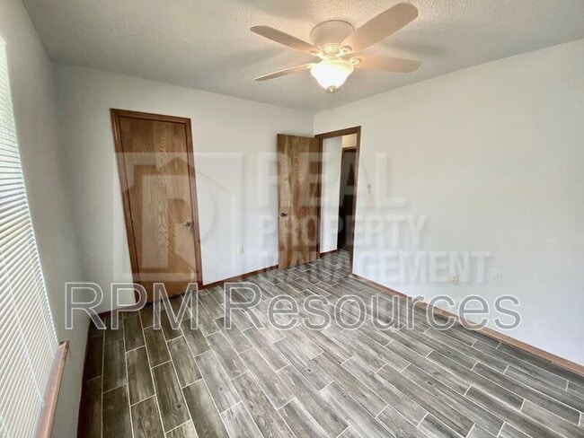 Building Photo - 6204 NW 30th St