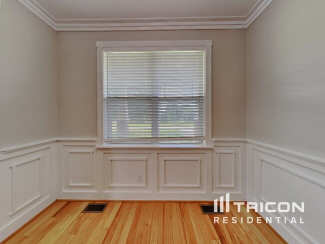 Building Photo - 105 Braddock Dr