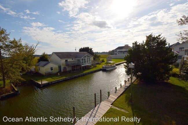 Building Photo - 3 br, 2 bath House - 1 Gull Drive