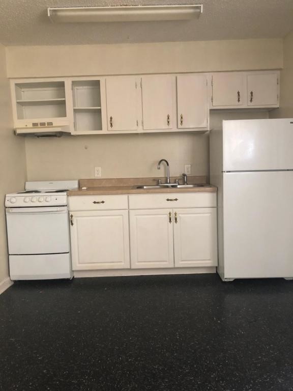 Building Photo - 4527 Tigerland