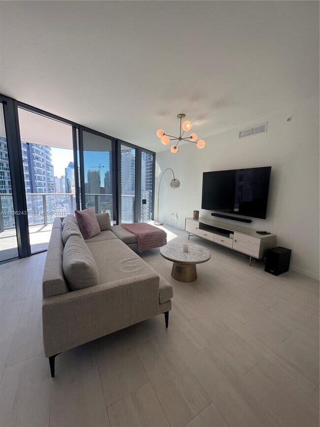 Foto del edificio - 1000 Brickell Plz