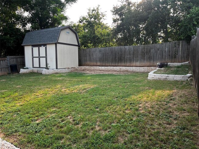 Foto del edificio - 3904 Sojourner St