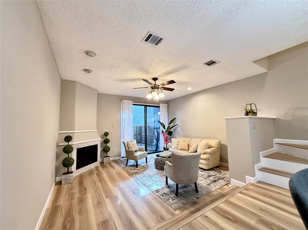 Primary Photo - 7122 Wood Hollow Dr