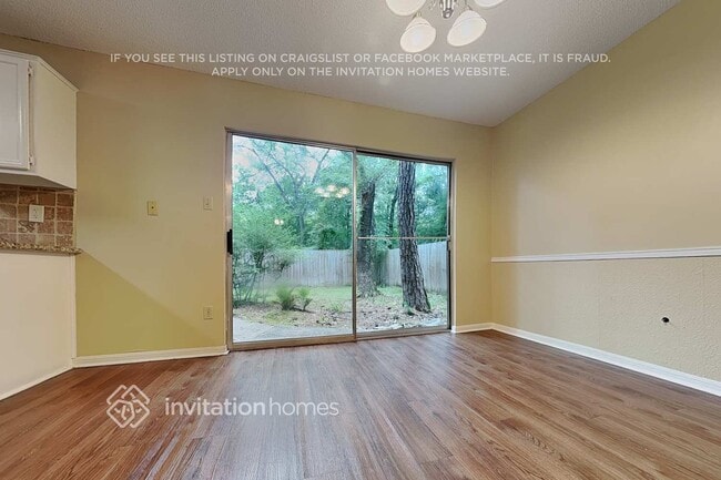 Building Photo - 11 Brentwood Oaks Ct