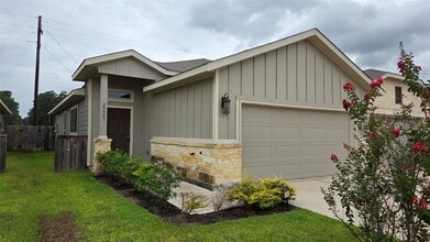 Building Photo - 25543 Starling Ln