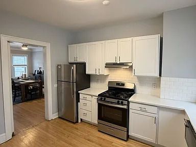 Building Photo - 805 Judson Ave