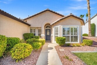 Building Photo - 5005 Cliffrose Dr