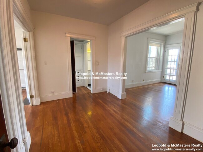 Building Photo - 34 Medfield St