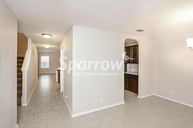 Building Photo - 14029 Shivers Cove