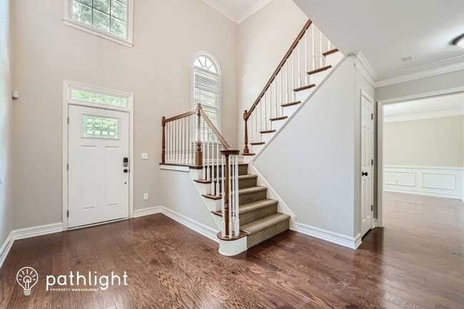 Building Photo - 2226 Saluda Ln NW