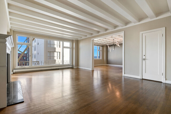 Building Photo - 850 Powell St