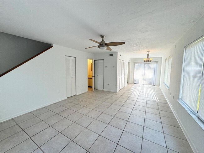 Foto del edificio - 2300 SW 43rd St