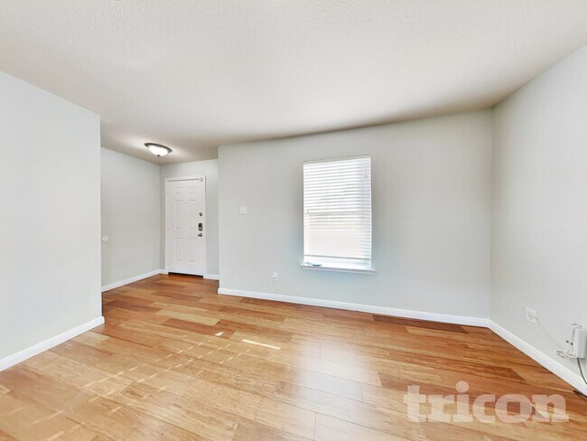 Foto del edificio - 5003 Hauna Ln