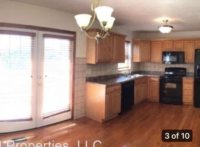 Foto del edificio - 753 Edmond St