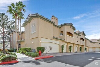 Building Photo - 8737 Red Brook Dr