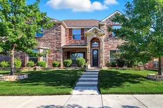 Building Photo - 12516 Maplecrest Dr