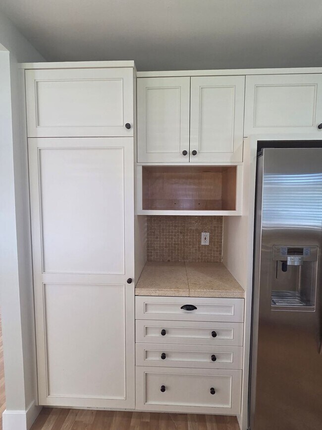 Foto del edificio - West Side Petaluma Gem- Beautiful 3 bedroom 2 bathroom