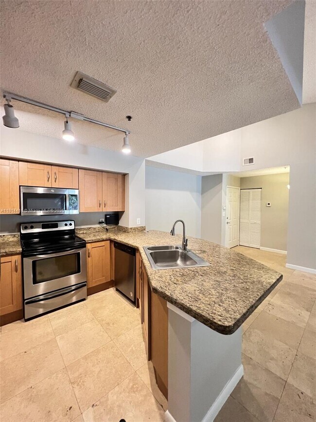 Foto del edificio - 3299 Clint Moore Rd