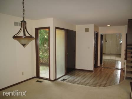 Building Photo - 7144 Bridge Way