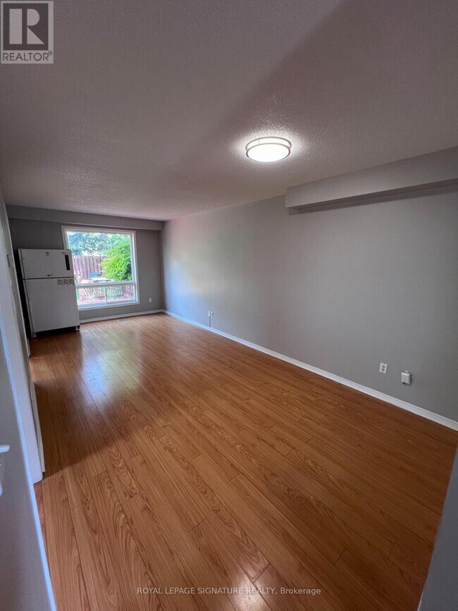 Photo du bâtiment - 1793 McGill Ct