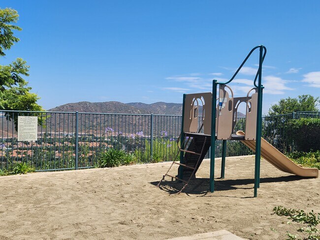 Building Photo - 10914 Ivy Hill Dr