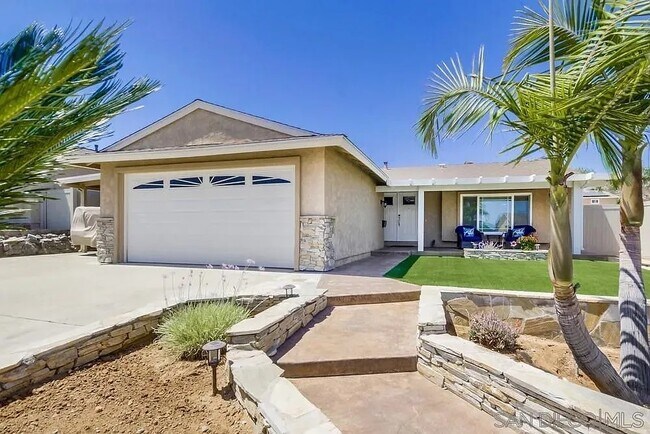 Foto del edificio - 10142 White Pine Ln