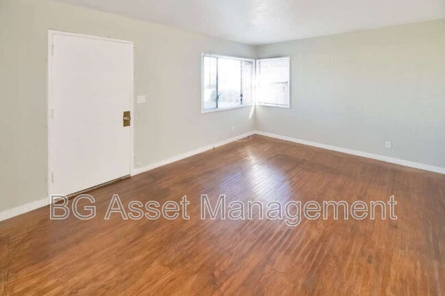 Photo - 1812 Rd 20 Apartment