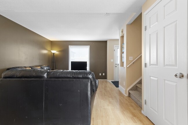 Building Photo - 10150-10150 121 Ave