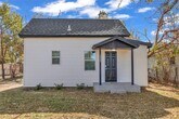 Foto principal - 2440 NW 3rd St