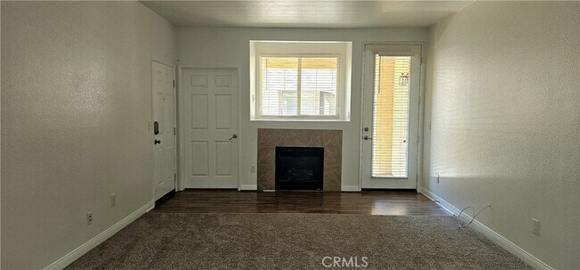 Foto del edificio - 41410 Juniper St