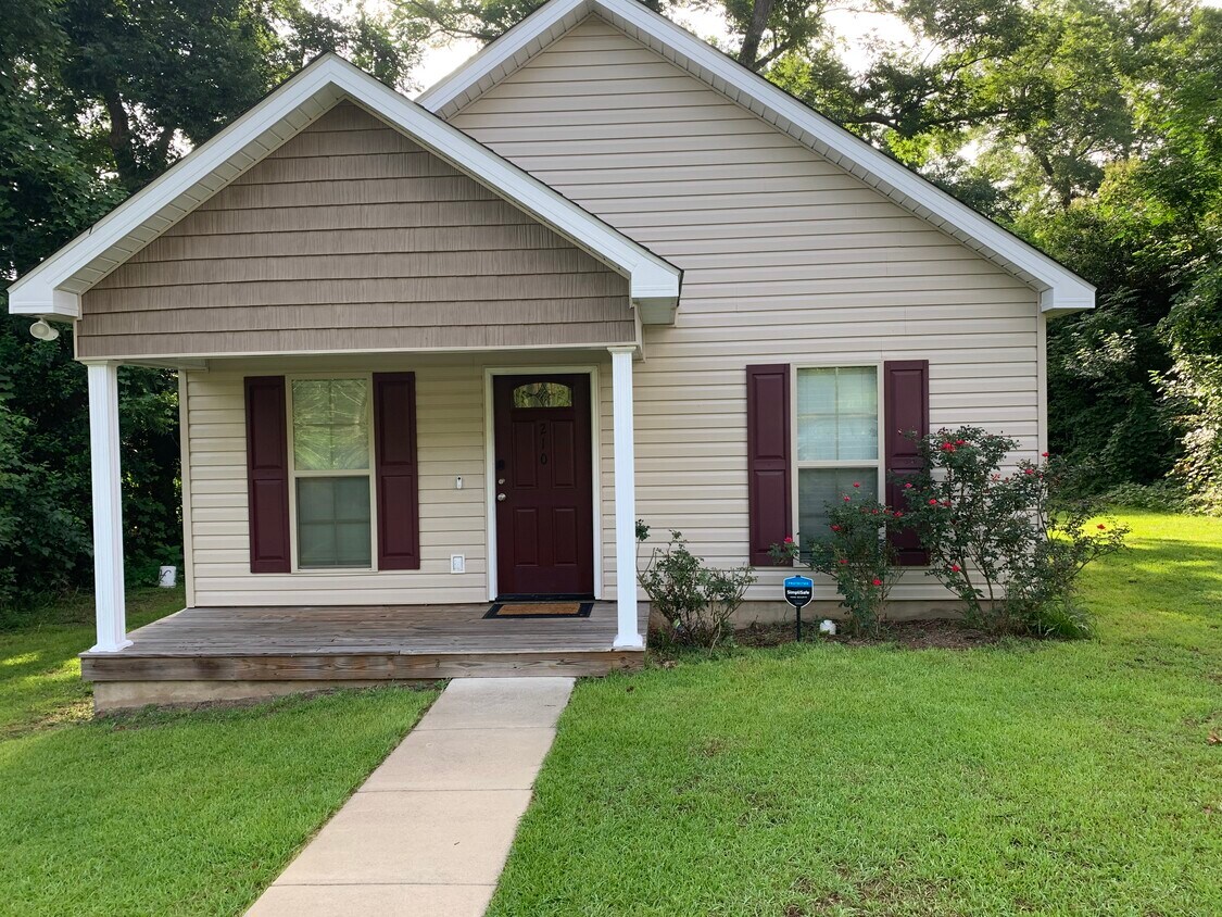Foto principal - 210 Griffin St