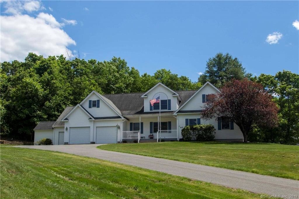 Foto principal - 62 Franklin Woods Dr