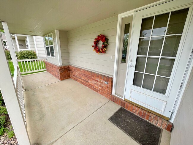 Building Photo - 201 Manor Ct