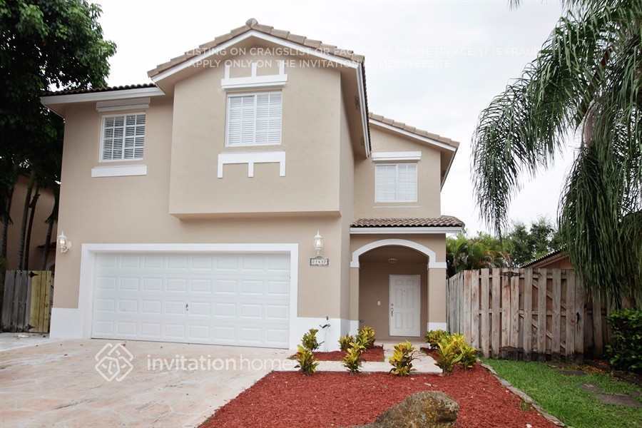 Foto principal - 21437 SW 88th Pl