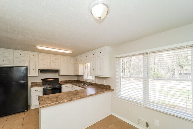 Foto del edificio - 970 Kathryn Ct SW