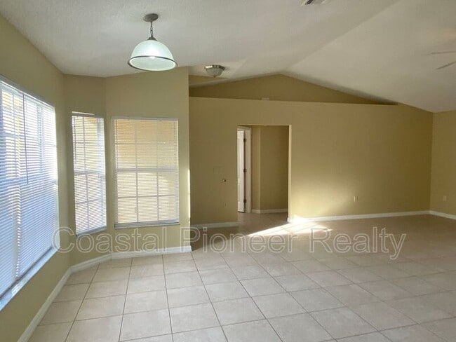 Building Photo - 5156 Florentine Ct