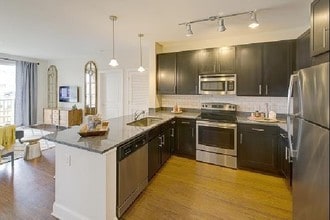 Building Photo - Parkside Place Apartments