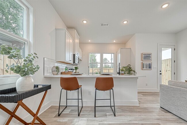 Foto del edificio - 9316 Arledge St