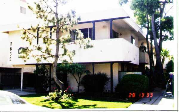 Primary Photo - 3827 Mentone Ave
