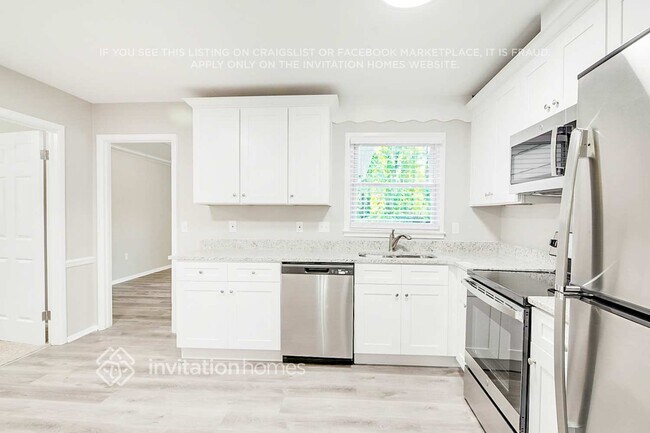 Foto del edificio - 1312 Clermont Rd