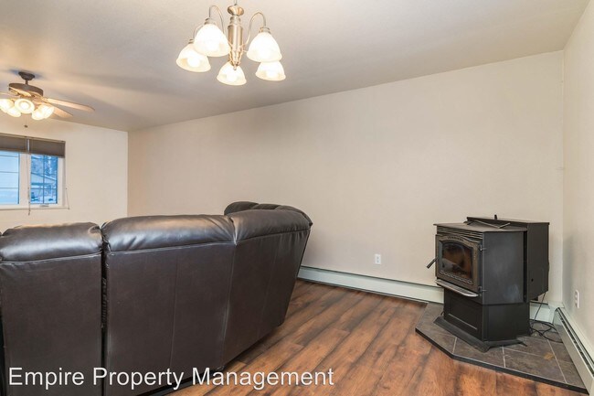 Foto del edificio - 3 br, 2.5 bath House - 645 Audrey Drive