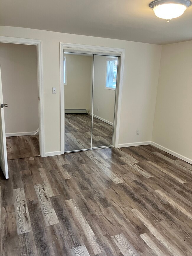 SEGUNDO DORMITORIO - 141 Dunbar Ave
