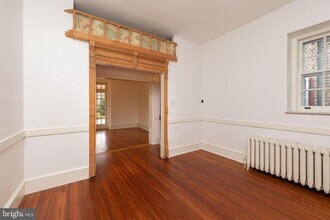 Building Photo - 6610 Wissahickon Ave