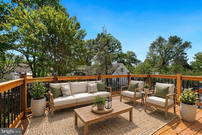 Foto del edificio - 5309 Chesapeake Rd