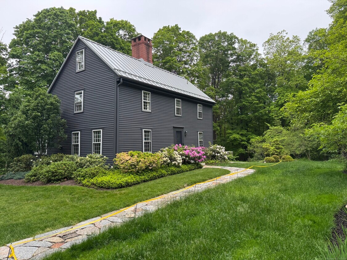 Foto principal - 111 Todd Hill Rd