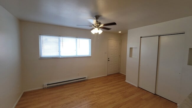Building Photo - 2043 Key West Dr