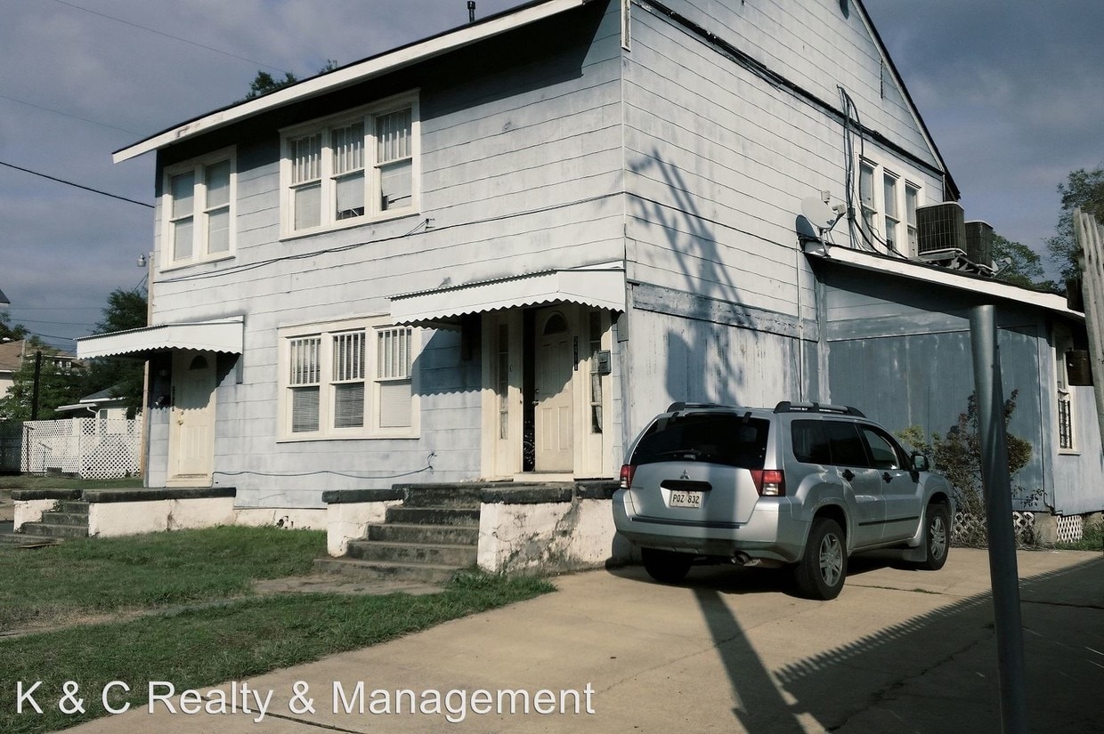 Primary Photo - 2409-2411 Southern Ave