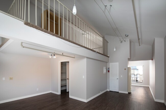 Interior Photo - Cornerstone Lofts