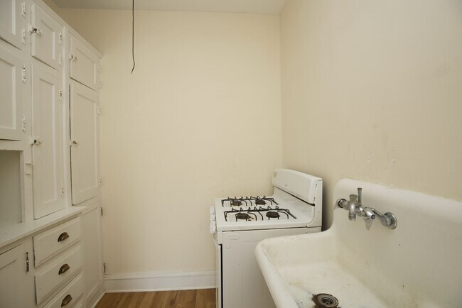 Foto del edificio - 4854 N Damen Ave